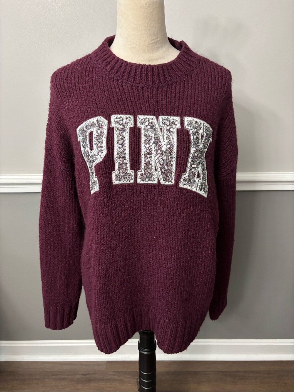 PINK Victoria's Secret Women's Maroon Knit Sweater - Chunky Crewneck